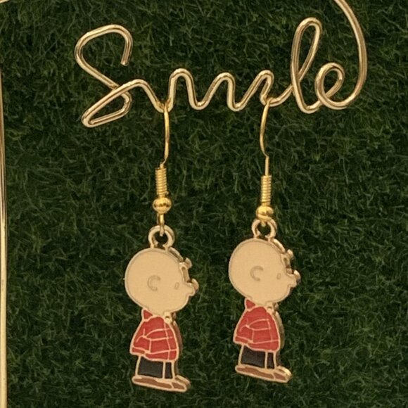 Charlie Brown Earring, Peanuts Earring, Snoopy Earring, Novelty Earring,… - Picture 4 of 5
